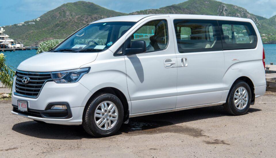 Hyundai H-1 Titi Rent-a-Car