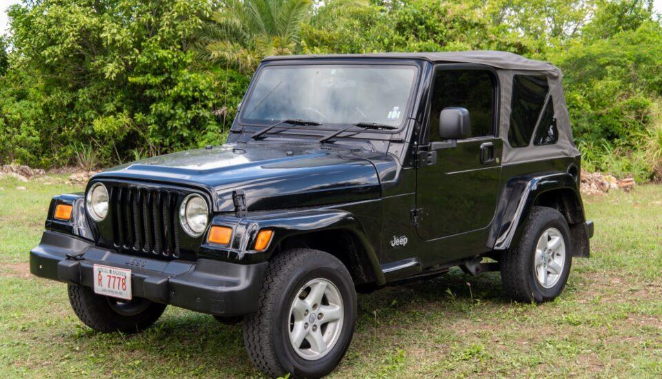 Jeep Wrangler – 2 door – Koconuts Car Rental